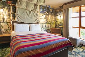 Chessington Safari Hotel