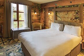 Chessington Safari Hotel