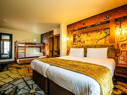 Chessington Safari Hotel