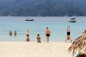 BuBu Long Beach Resort