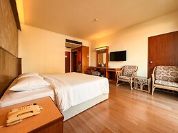 Golden Beach Hotel Pattaya