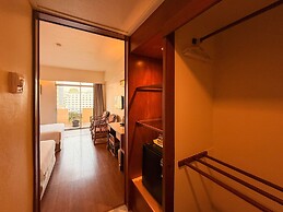 Golden Beach Hotel Pattaya