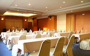 Mike Beach Resort Pattaya - SHA