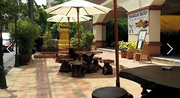 Mike Beach Resort Pattaya - SHA