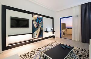 TUI BLUE Suite Princess - Adults Only