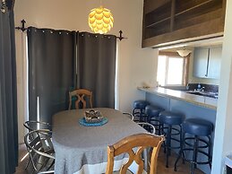 The Shores Inn and Beach Houses