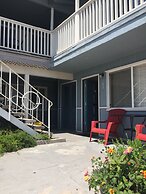 The Shores Inn and Beach Houses