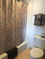 The Shores Inn and Beach Houses