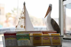 The Shores Inn and Beach Houses