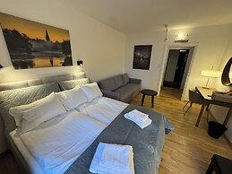 Solsta Hotell