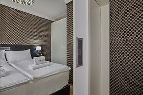 The Queen Luxury Apartments - Villa Medici