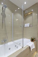 The Queen Luxury Apartments - Villa Medici