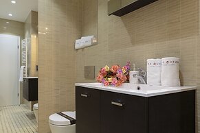 The Queen Luxury Apartments - Villa Medici