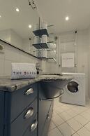 The Queen Luxury Apartments - Villa Medici