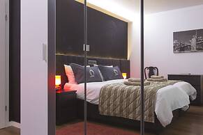 The Queen Luxury Apartments - Villa Medici