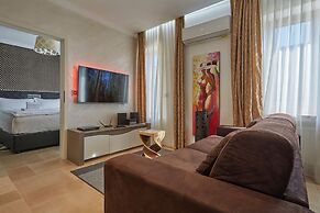 The Queen Luxury Apartments - Villa Medici