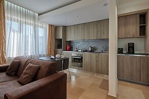 The Queen Luxury Apartments - Villa Medici