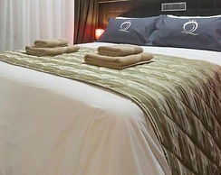 The Queen Luxury Apartments - Villa Medici