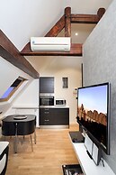 The Queen Luxury Apartments - Villa Medici