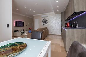 The Queen Luxury Apartments - Villa Medici