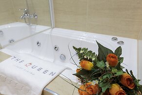The Queen Luxury Apartments - Villa Medici