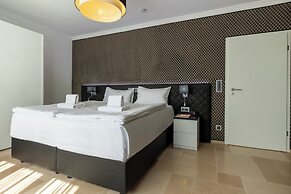 The Queen Luxury Apartments - Villa Medici