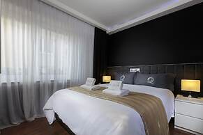 The Queen Luxury Apartments - Villa Medici