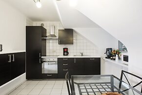 The Queen Luxury Apartments - Villa Medici