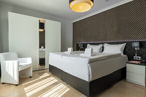 The Queen Luxury Apartments - Villa Medici