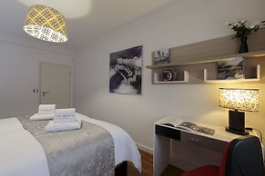 The Queen Luxury Apartments - Villa Cortina