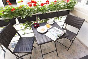 The Queen Luxury Apartments - Villa Cortina