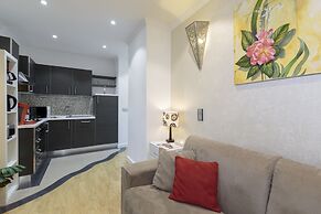 The Queen Luxury Apartments - Villa Cortina