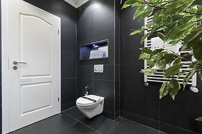 The Queen Luxury Apartments - Villa Cortina