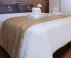 The Queen Luxury Apartments - Villa Cortina