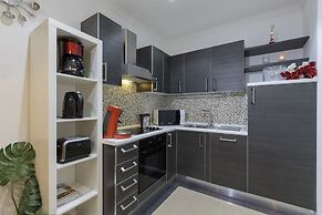 The Queen Luxury Apartments - Villa Cortina