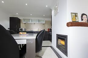 The Queen Luxury Apartments - Villa Cortina