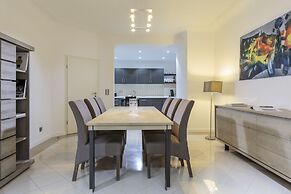 The Queen Luxury Apartments - Villa Cortina