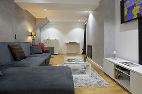 The Queen Luxury Apartments - Villa Cortina