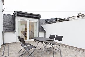 The Queen Luxury Apartments - Villa Cortina