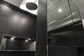 The Queen Luxury Apartments - Villa Cortina