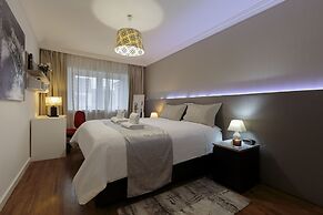 The Queen Luxury Apartments - Villa Cortina