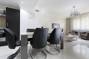 The Queen Luxury Apartments - Villa Cortina