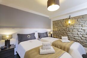 The Queen Luxury Apartments - Villa Cortina