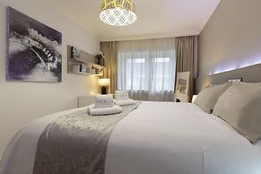 The Queen Luxury Apartments - Villa Cortina