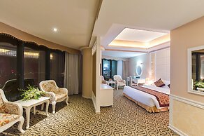 Muong Thanh Song Lam Hotel