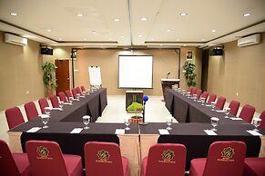 Rangkayo Basa Halal Hotel