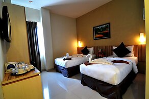 Rangkayo Basa Halal Hotel