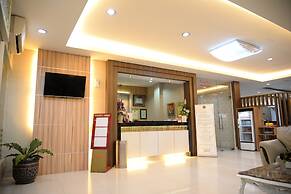 Rangkayo Basa Halal Hotel