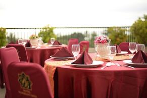 Rangkayo Basa Halal Hotel