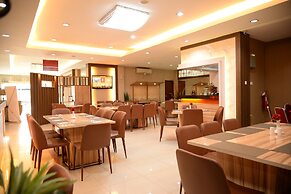 Rangkayo Basa Halal Hotel